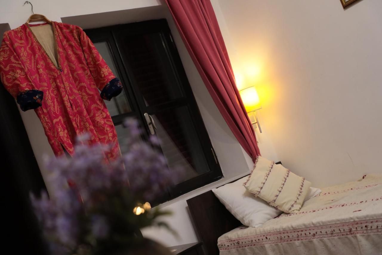Hadrianus Pansion Hotell Antalya Eksteriør bilde