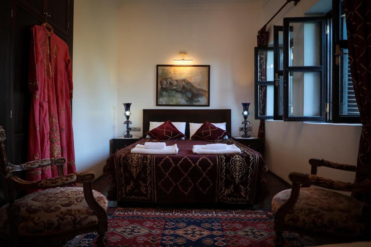 Hadrianus Pansion Hotell Antalya Eksteriør bilde