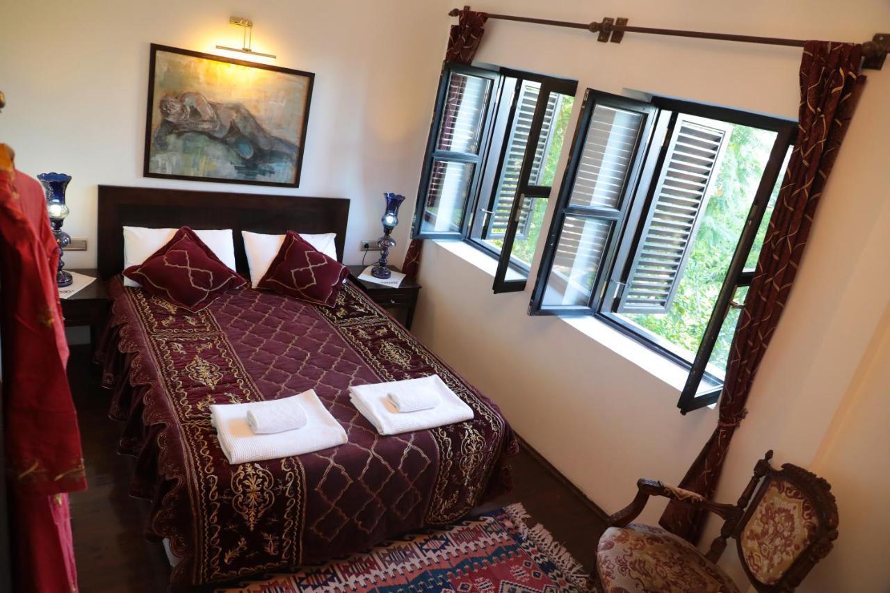 Hadrianus Pansion Hotell Antalya Eksteriør bilde