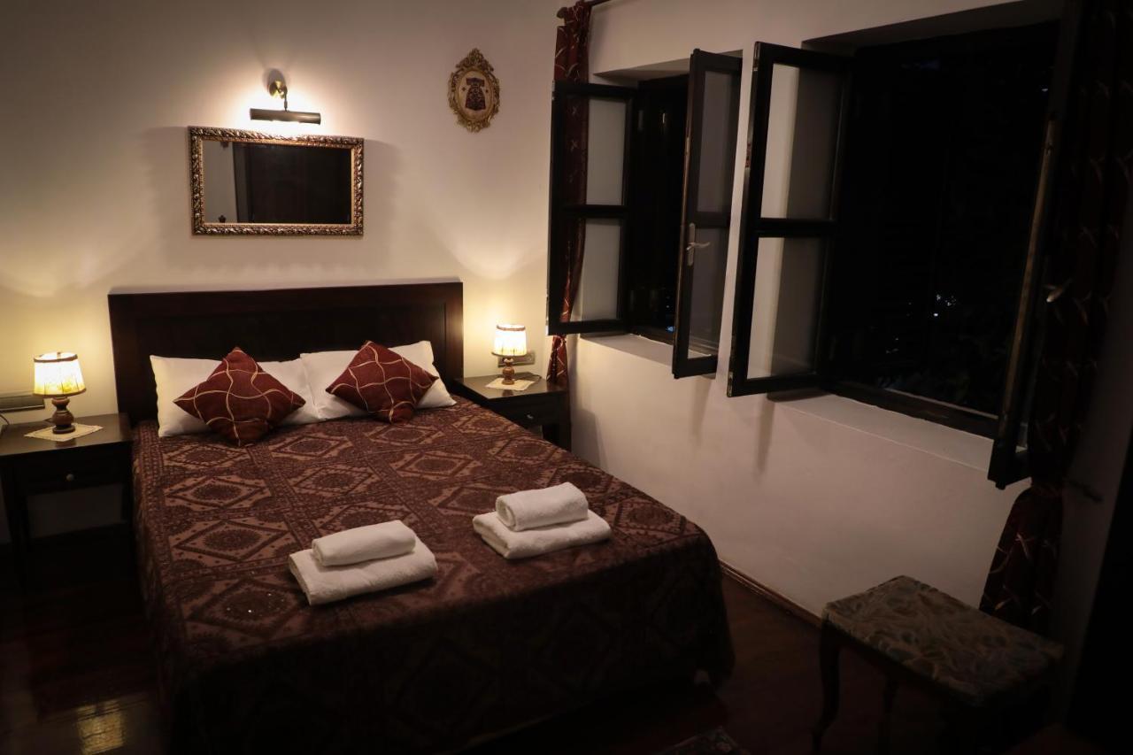 Hadrianus Pansion Hotell Antalya Eksteriør bilde